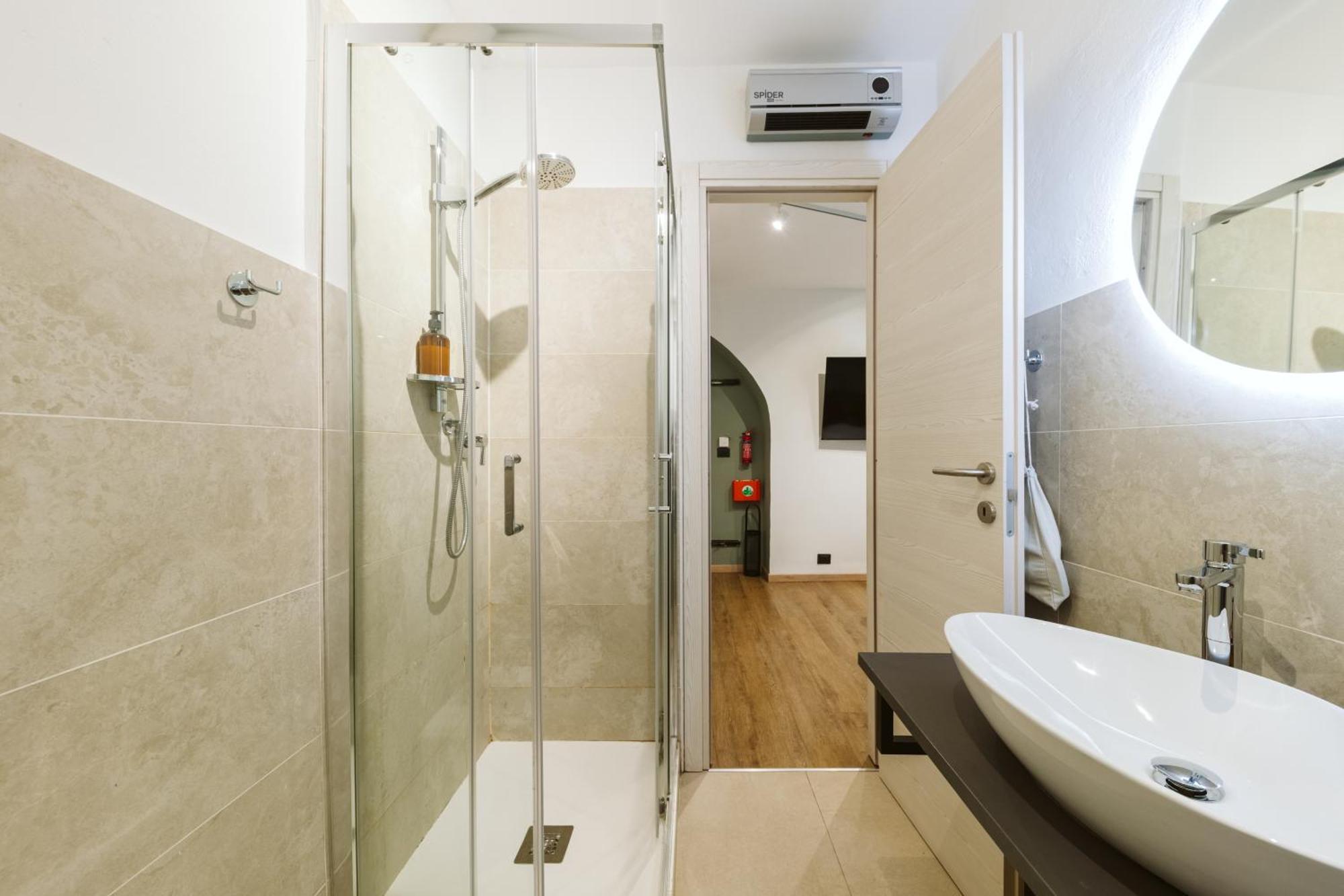 Апартаменты Giano Host - Capro Генуя Экстерьер фото